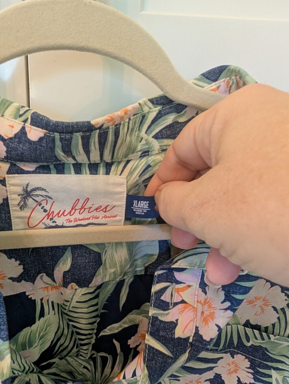 Chubbies Hawaiian 3 Button Shirt - Blue with Pink & Green Floral- Sz XL - Picture 5 of 5